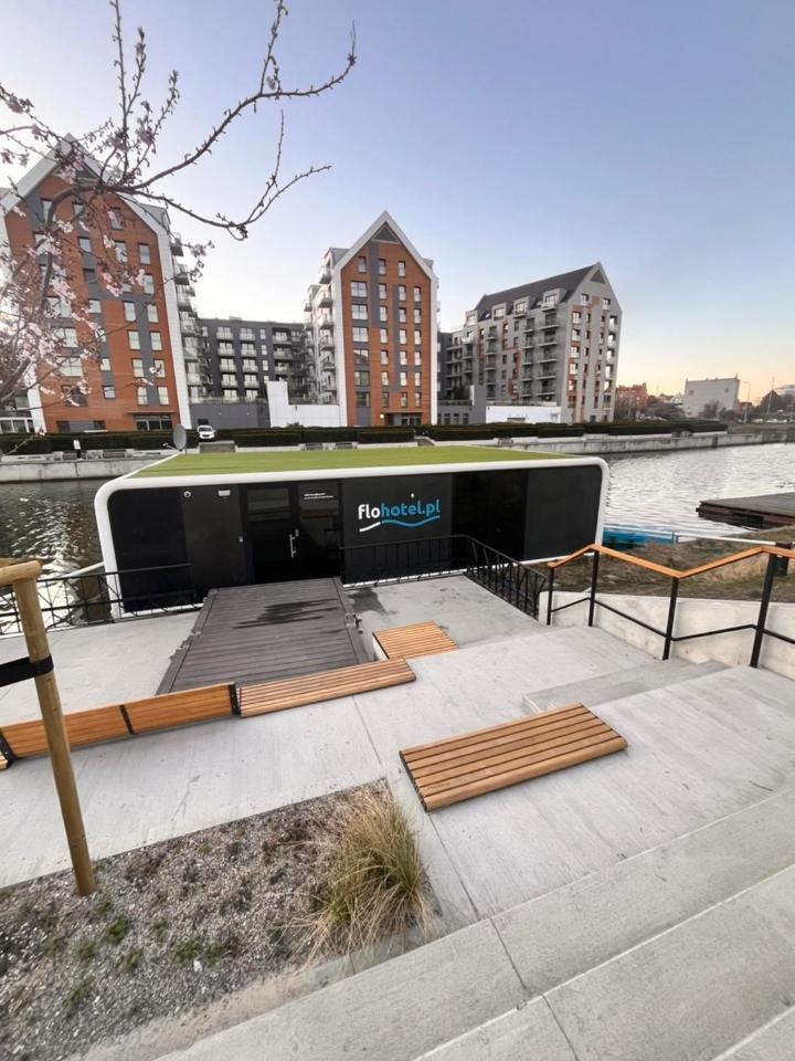 Dom Na Wodzie - Flohotel Gdańsk Buitenkant foto