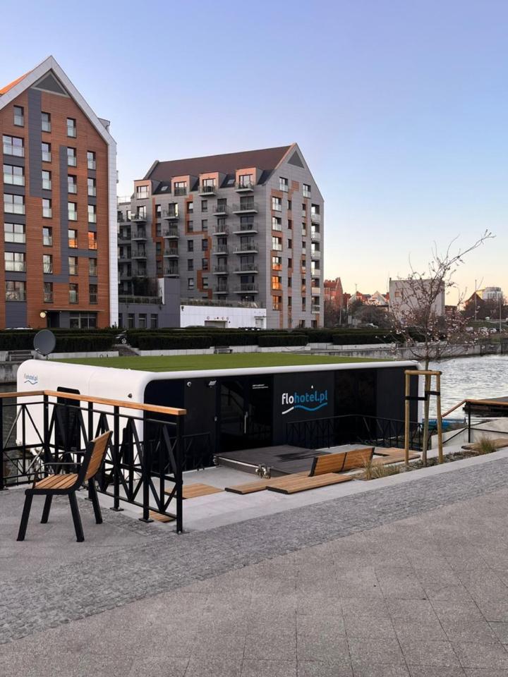 Dom Na Wodzie - Flohotel Gdańsk Buitenkant foto